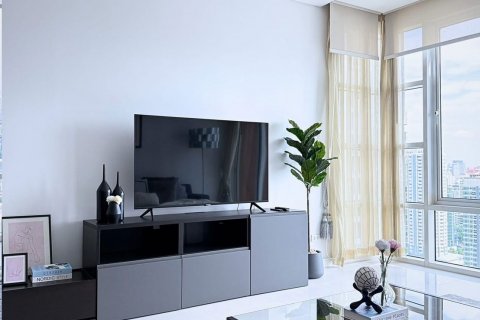 Condo à Khlong Toei, Bangkok, Thaïlande, 2 chambres  № 136247 - photo 2