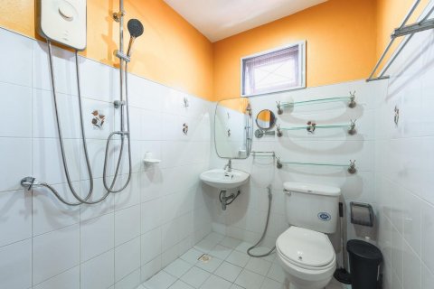 Villa in Phuket, Thailand 5 bedrooms № 135907 - photo 26