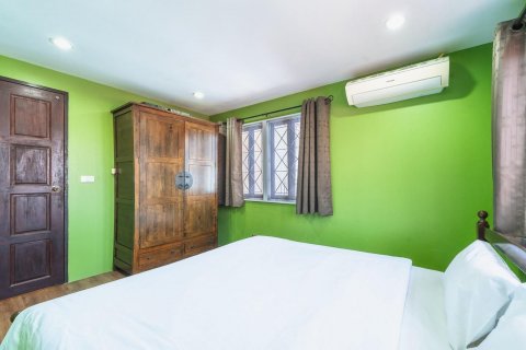 Villa in Phuket, Thailand 5 bedrooms № 135907 - photo 27