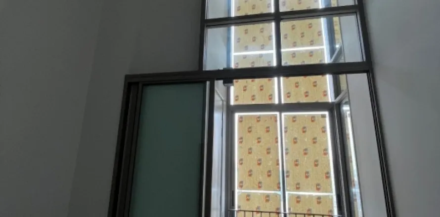 Duplex in Watthana, Bangkok, Thailand 2 Schlafzimmer № 218623