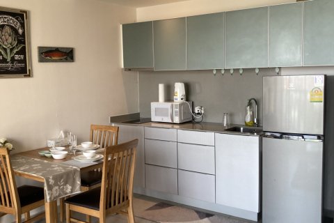 Studio in the Condo in Khlong Toei, Bangkok, Thailand  № 141799 - photo 2