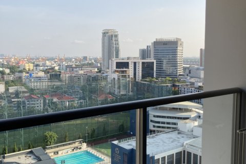 Studio in the Condo in Khlong Toei, Bangkok, Thailand  № 141799 - photo 5