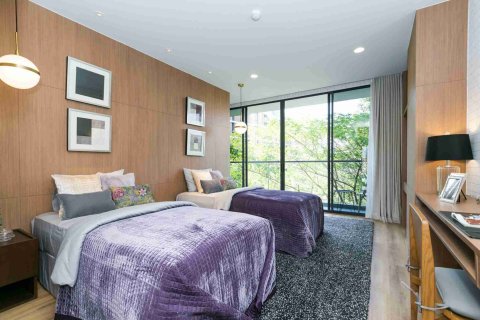 Condo in Bangkok, Thailand, 3 bedrooms № 183702 - photo 14