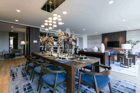 Condo in Bangkok, Thailand, 3 bedrooms № 183702 - photo 3