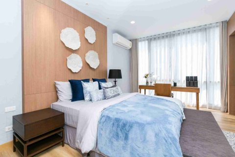 Condo in Bangkok, Thailand, 3 bedrooms № 183702 - photo 16