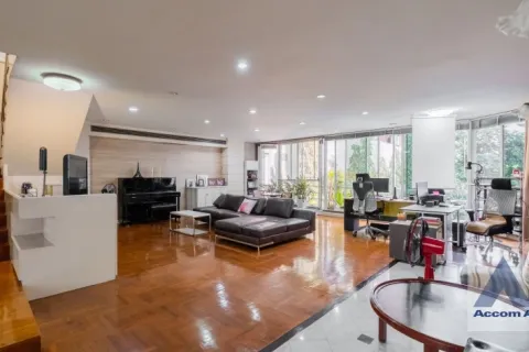 Penthouse in Khlong Toei, Bangkok, Thailand 4 Schlafzimmer № 214721 - Foto 4