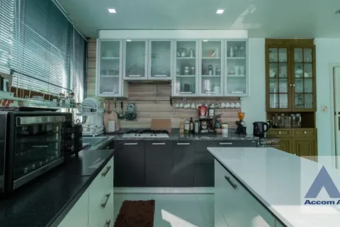 Penthouse in Khlong Toei, Bangkok, Thailand 4 Schlafzimmer № 214721 - Foto 10