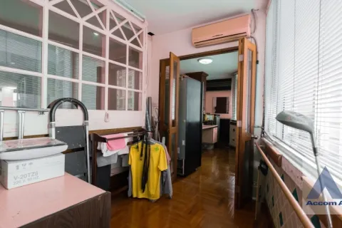 Penthouse in Khlong Toei, Bangkok, Thailand 4 Schlafzimmer № 214721 - Foto 15