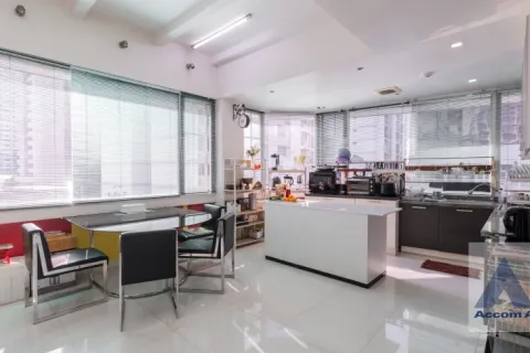 Penthouse in Khlong Toei, Bangkok, Thailand 4 Schlafzimmer № 214721 - Foto 8