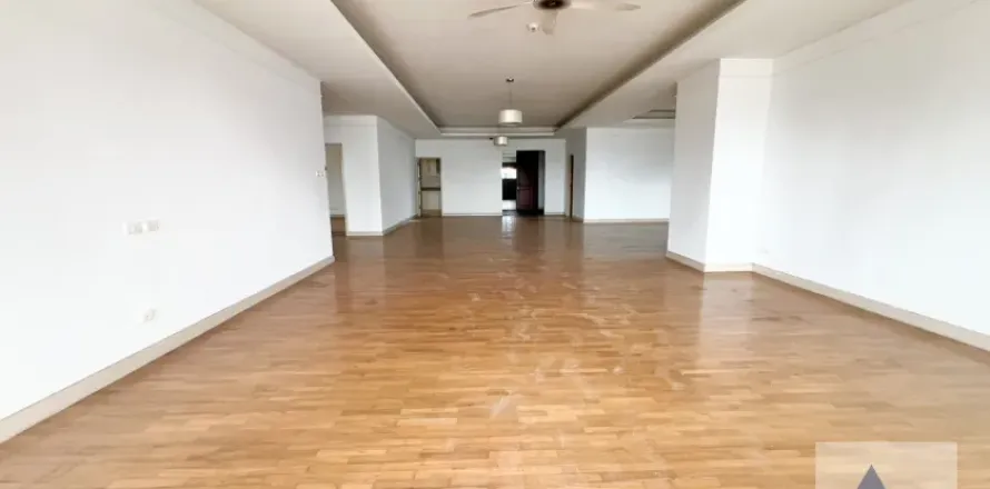 Eigentumswohnung in Watthana, Bangkok, Thailand, 4 Schlafzimmer № 214718