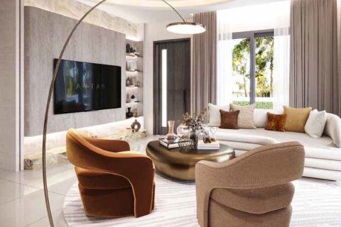 Villa in Pattaya, Thailand 4 bedrooms № 170253 - photo 2