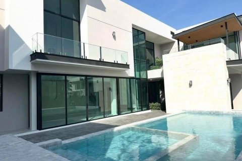 Maison à Bang Khen, Bangkok, Thaïlande 6 chambres № 173288 - photo 2