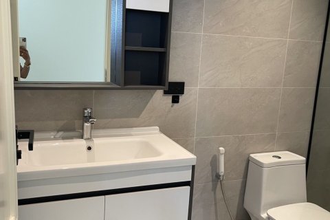 Condo à Watthana, Bangkok, Thaïlande, 3 chambres  № 173290 - photo 15