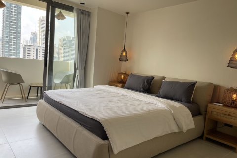 Condo à Watthana, Bangkok, Thaïlande, 3 chambres  № 173290 - photo 20