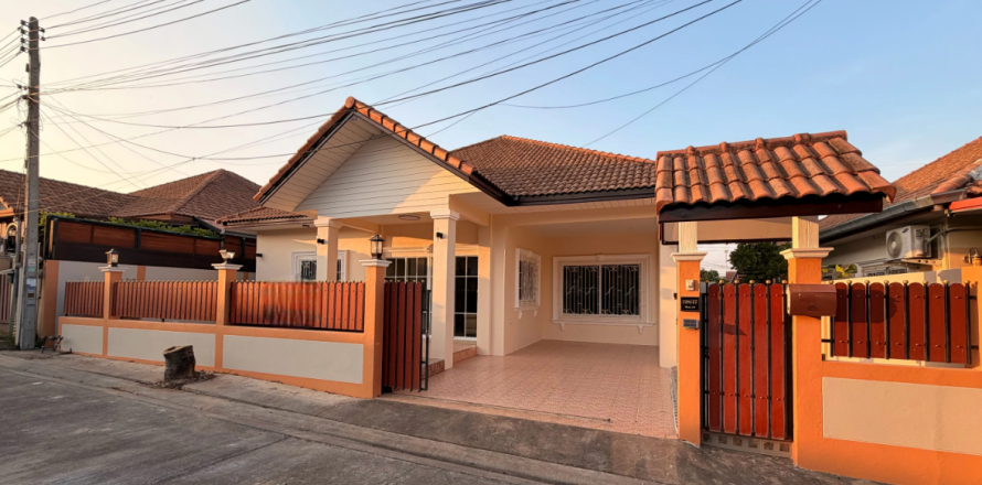 Дом в Паттайе, Таиланд с 3 спальнями № 162914