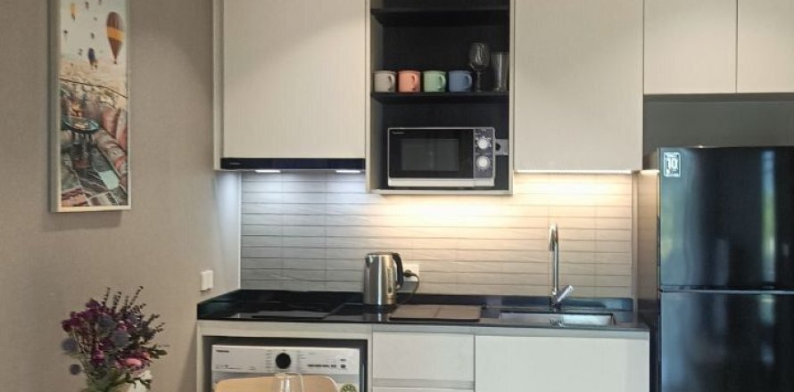 Studio in the Condo in Phuket, Thailand  № 162916