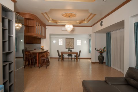 House in Kathu, Thailand 3 bedrooms № 162912 - photo 5