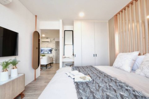 Кондоминиум с 1 спальней в Хуай Кванге, Бангкок, Таиланд № 115034 - фото 5