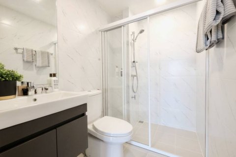 Кондоминиум с 1 спальней в Хуай Кванге, Бангкок, Таиланд № 115033 - фото 9