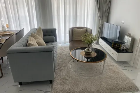 Apartment in Pattaya, Thailand 2 bedrooms № 168198 - photo 11