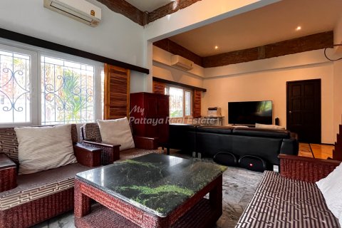 Maison à Bang Lamung, Thaïlande 1 chambre № 161086 - photo 8