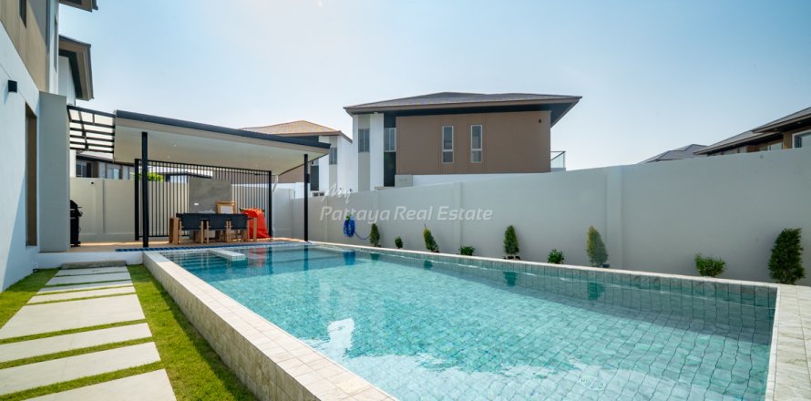 Дом в Банг Ламунге, Таиланд с 4 спальнями  № 161088