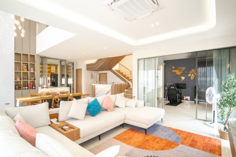 Дом в Банг Ламунге, Таиланд с 4 спальнями  № 161088 - фото 4