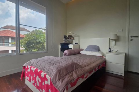 Дом в Бангкоке, Таиланд с 3 спальнями  № 161089 - фото 12