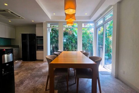 Дом в Бангкоке, Таиланд с 3 спальнями  № 161089 - фото 2