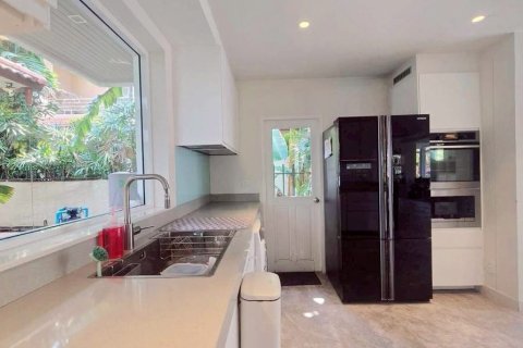 Maison à Bangkok, Thaïlande 3 chambres № 161089 - photo 7