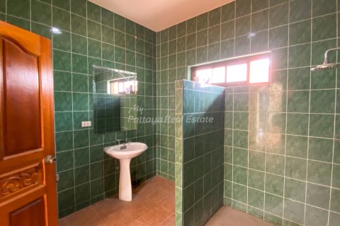 House in Bang Lamung, Thailand 4 bedrooms № 161087 - photo 27