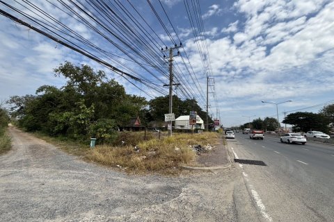 Земельный участок в Патхумтхани, Таиланд 62400м2  № 159183