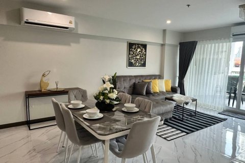 Студия в кондо в Паттайе, Таиланд № 151574 - фото 4