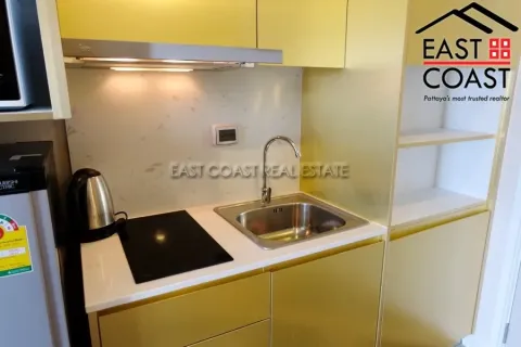 Estudio en el condominio en Jomtien Beach, Pattaya, Tailandia № 213733 - foto 6