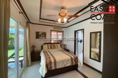 Casa de 3 dormitorios en Pattaya, Tailandia № 213735 - foto 25