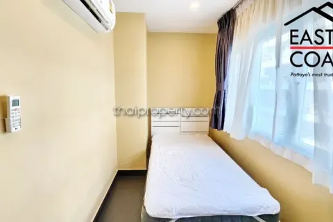 Condominio de 2 dormitorios en Jomtien Beach, Pattaya, Tailandia № 213738 - foto 19