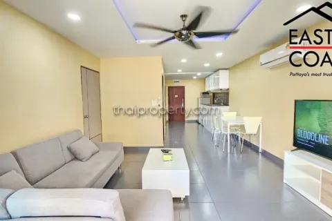 Condominio de 2 dormitorios en Jomtien Beach, Pattaya, Tailandia № 213738