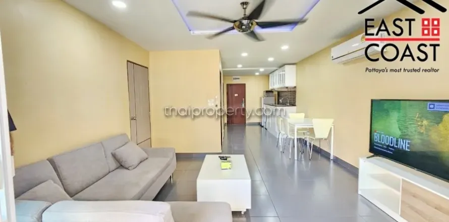 Condominio de 2 dormitorios en Jomtien Beach, Pattaya, Tailandia № 213738