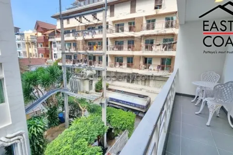 Condominio de 2 dormitorios en Jomtien Beach, Pattaya, Tailandia № 213738 - foto 22