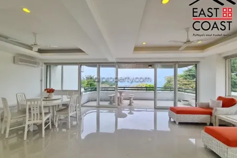 Condominio de 2 dormitorios en Pattaya, Tailandia № 213734 - foto 12