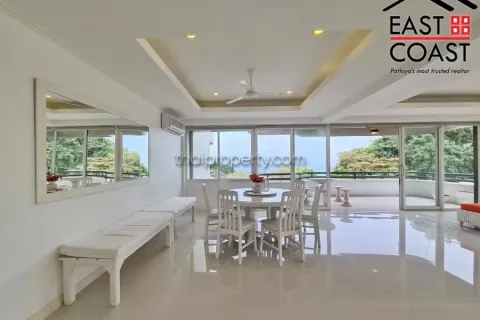 Condominio de 2 dormitorios en Pattaya, Tailandia № 213734 - foto 3