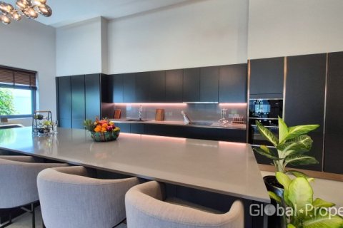 Дом в Паттайе, Таиланд с 5 спальнями  № 146578 - фото 18