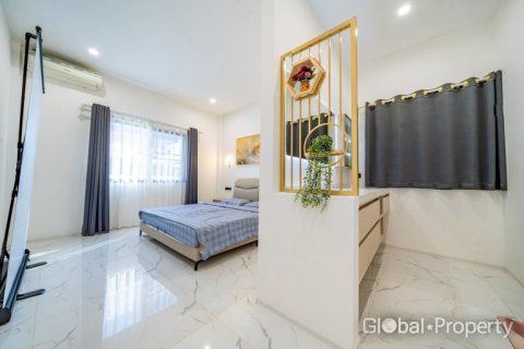 Дом в Паттайе, Таиланд с 5 спальнями  № 146574 - фото 12