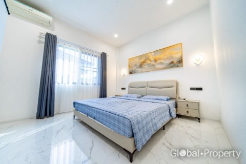 Дом в Паттайе, Таиланд с 5 спальнями  № 146574 - фото 13