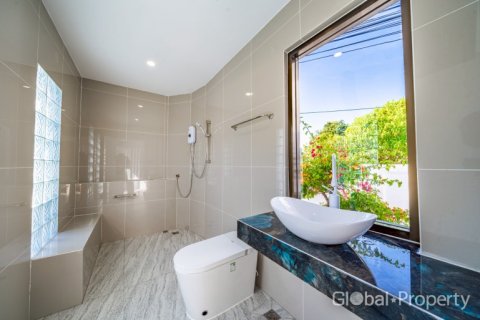 Дом в Паттайе, Таиланд с 5 спальнями  № 146574 - фото 17