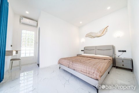 Дом в Паттайе, Таиланд с 5 спальнями  № 146574 - фото 20