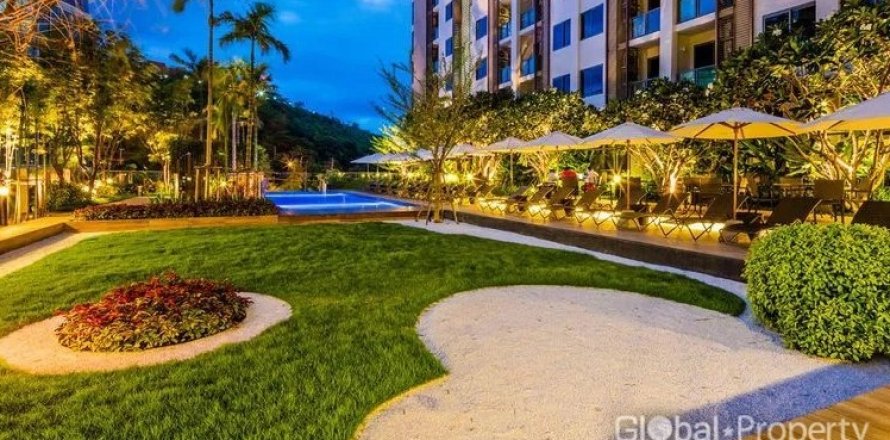 Кондоминиум с 2 спальнями в Паттайе, Таиланд № 146577