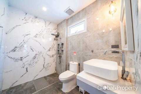 Дом в Паттайе, Таиланд с 5 спальнями № 146573 - фото 13