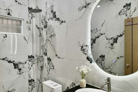 House in Pattaya, Thailand 3 bedrooms № 146576 - photo 20