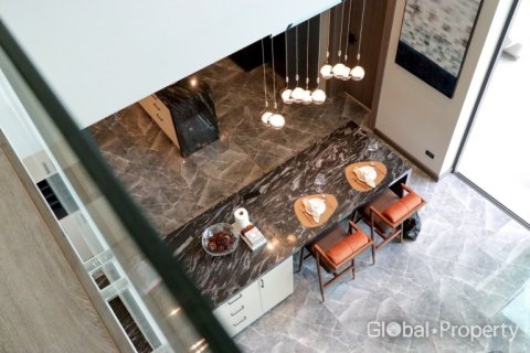 House on Jomtien Beach, Pattaya, Thailand 7 bedrooms № 146575 - photo 3